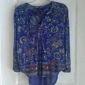 Top by Lucky Brand. SZ petite Sm.